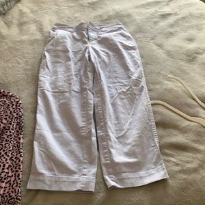 Size 4, wide legged pants. Purple.